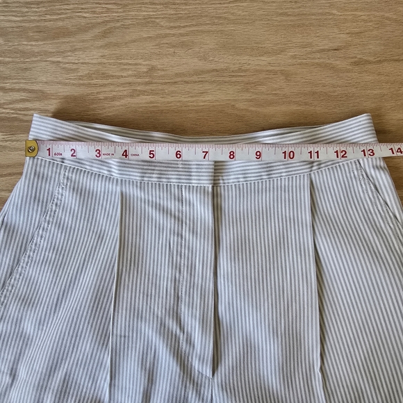 MaxMara Made in Italy Zampino pleated Pin Striped Long Shorts Bermuda Summer - Picture 7 of 8